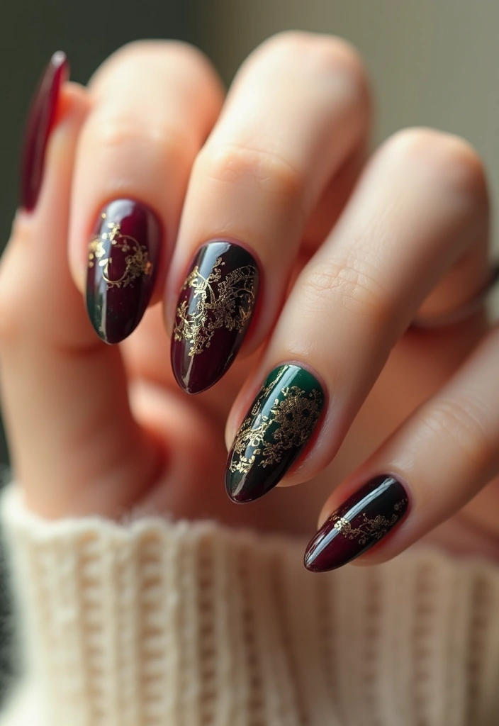 45 Inspiring Nail Art Ideas for Artistic Souls - 32. Vintage Glam