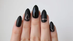 45 Sleek Black Nail Design Ideas for Edgy